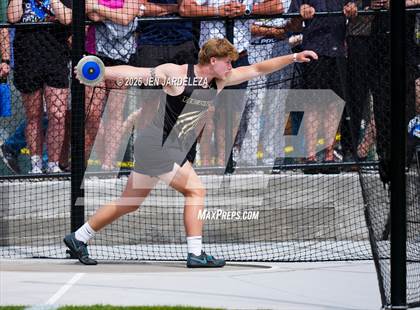 Thumbnail 1 in CHSAA 4A Final (Discus) photogallery.