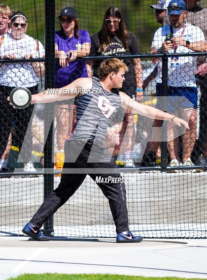Thumbnail 1 in CHSAA 4A Final (Discus) photogallery.