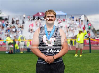 Thumbnail 2 in CHSAA 4A Final (Discus) photogallery.