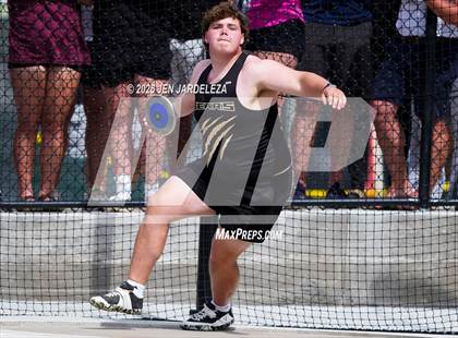 Thumbnail 2 in CHSAA 4A Final (Discus) photogallery.