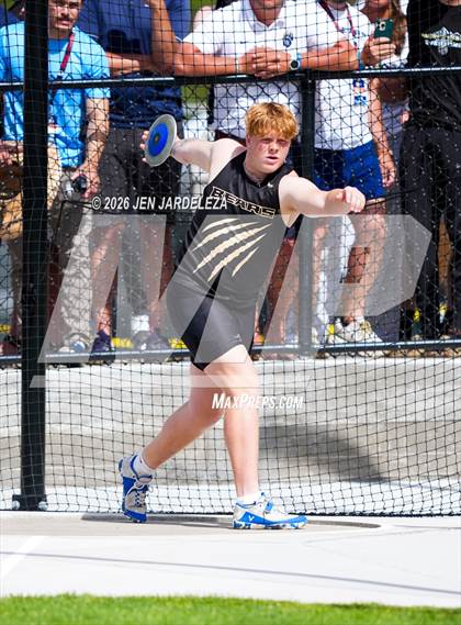 Thumbnail 3 in CHSAA 4A Final (Discus) photogallery.