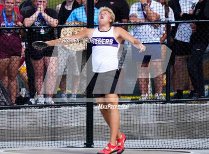 Thumbnail 2 in CHSAA 4A Final (Discus) photogallery.