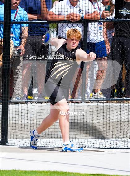 Thumbnail 1 in CHSAA 4A Final (Discus) photogallery.
