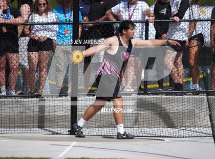 Thumbnail 2 in CHSAA 4A Final (Discus) photogallery.