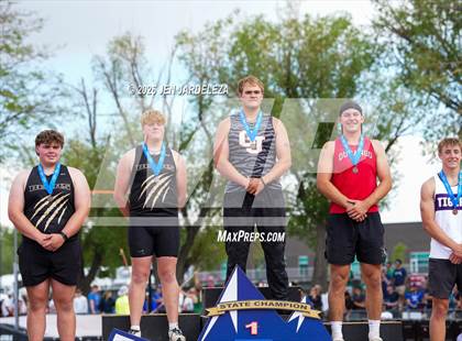 Thumbnail 1 in CHSAA 4A Final (Discus) photogallery.