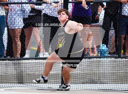 Thumbnail 2 in CHSAA 4A Final (Discus) photogallery.