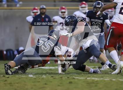 Thumbnail 2 in Sanger vs. Clovis East photogallery.