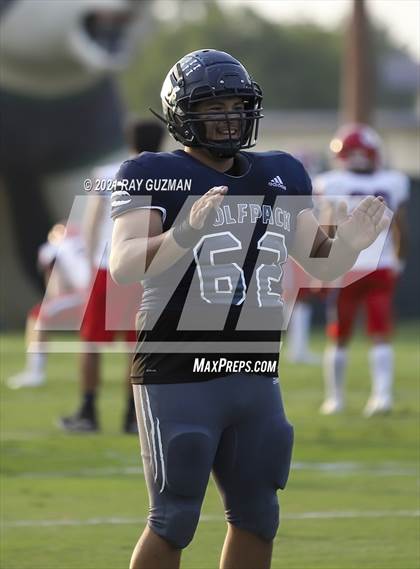 Thumbnail 2 in Sanger vs. Clovis East photogallery.
