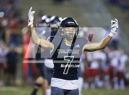 Thumbnail 3 in Sanger vs. Clovis East photogallery.