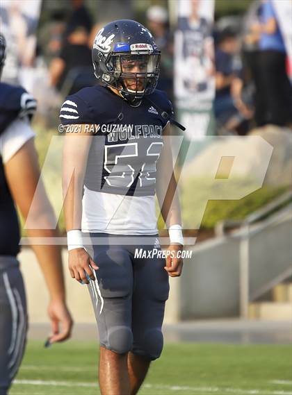 Thumbnail 3 in Sanger vs. Clovis East photogallery.