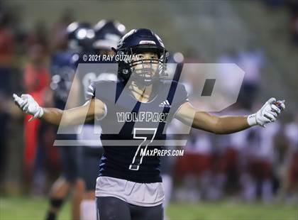 Thumbnail 1 in Sanger vs. Clovis East photogallery.