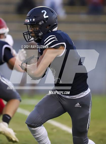 Thumbnail 3 in Sanger vs. Clovis East photogallery.