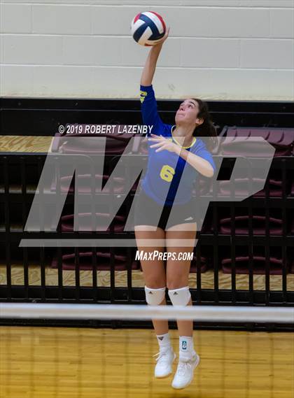 Thumbnail 3 in Churchill vs. Clemens  photogallery.