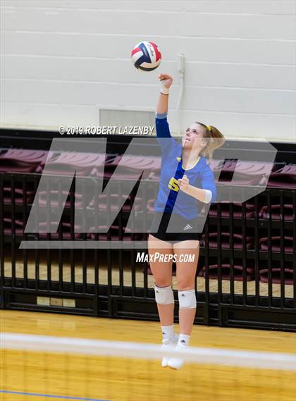 Thumbnail 3 in Churchill vs. Clemens  photogallery.