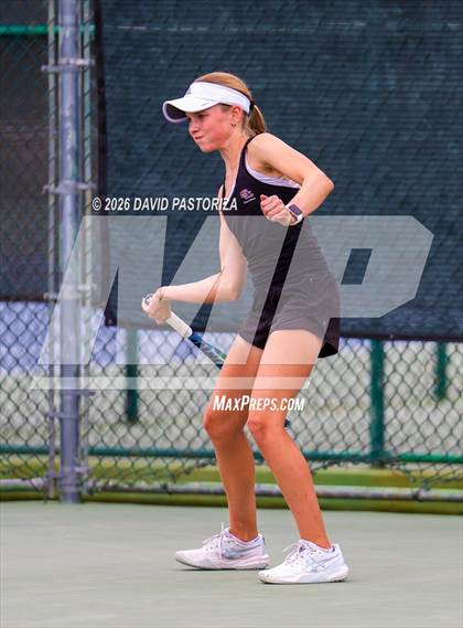 Thumbnail 2 in AIA D2 Singles Finals photogallery.