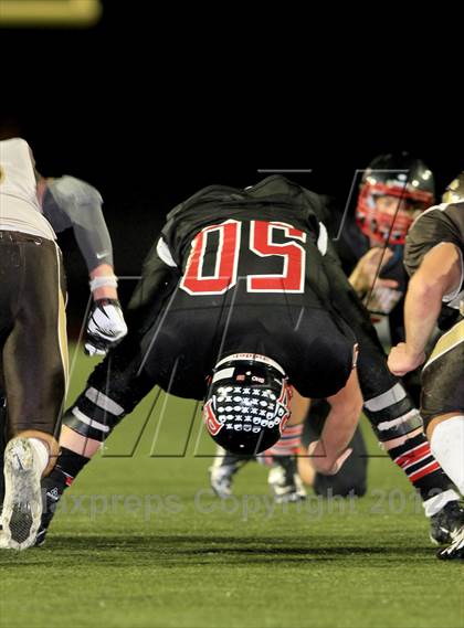 Thumbnail 3 in Palos Verdes v West Torrance (CIF SS Northern Division Final) photogallery.