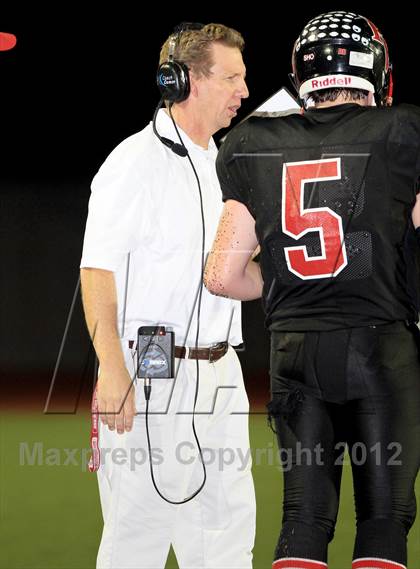 Thumbnail 2 in Palos Verdes v West Torrance (CIF SS Northern Division Final) photogallery.