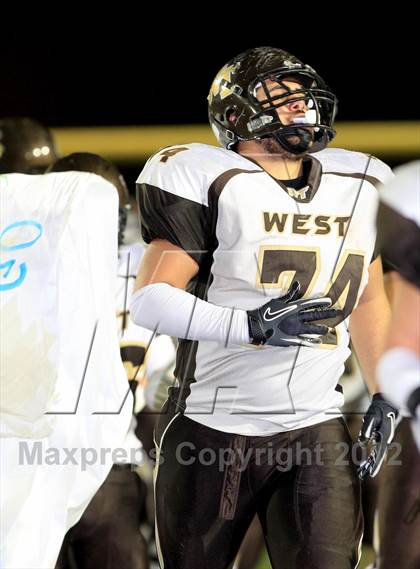 Thumbnail 3 in Palos Verdes v West Torrance (CIF SS Northern Division Final) photogallery.