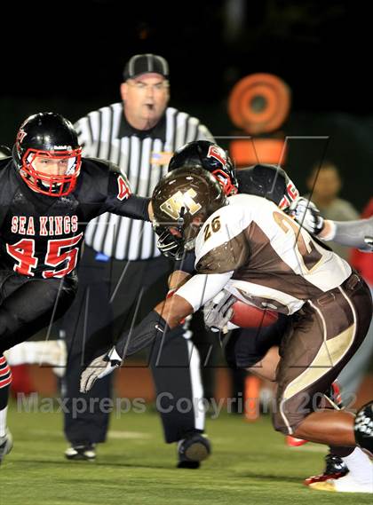 Thumbnail 1 in Palos Verdes v West Torrance (CIF SS Northern Division Final) photogallery.