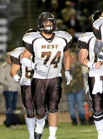 Thumbnail 1 in Palos Verdes v West Torrance (CIF SS Northern Division Final) photogallery.