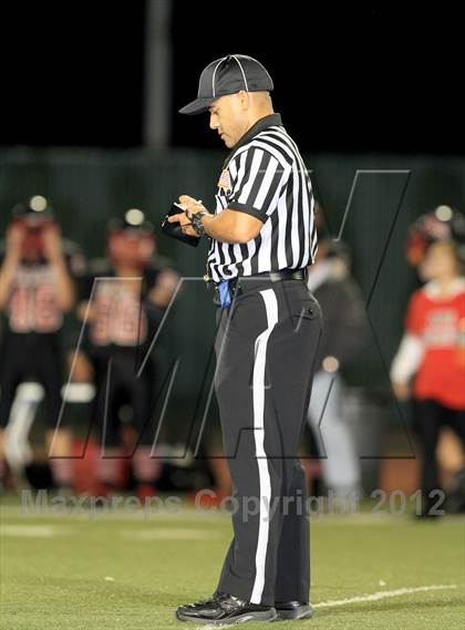 Thumbnail 1 in Palos Verdes v West Torrance (CIF SS Northern Division Final) photogallery.