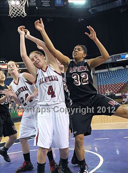 Thumbnail 1 in Calaveras vs. West Campus (CIF SJS D4 Final) photogallery.