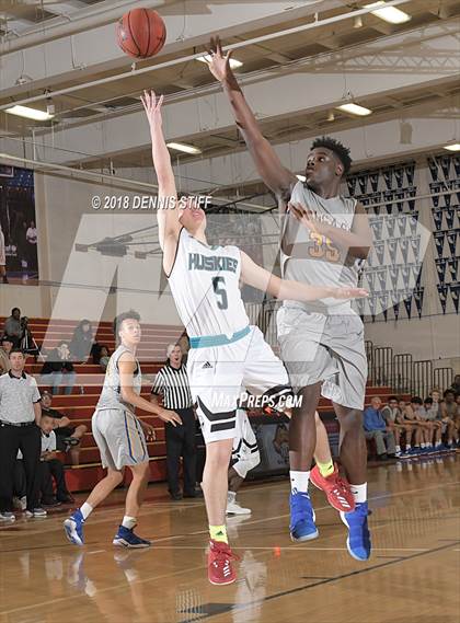 Thumbnail 2 in Sheldon vs. Newark Memorial (Father Kelly Tribute) photogallery.