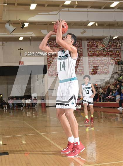 Thumbnail 1 in Sheldon vs. Newark Memorial (Father Kelly Tribute) photogallery.