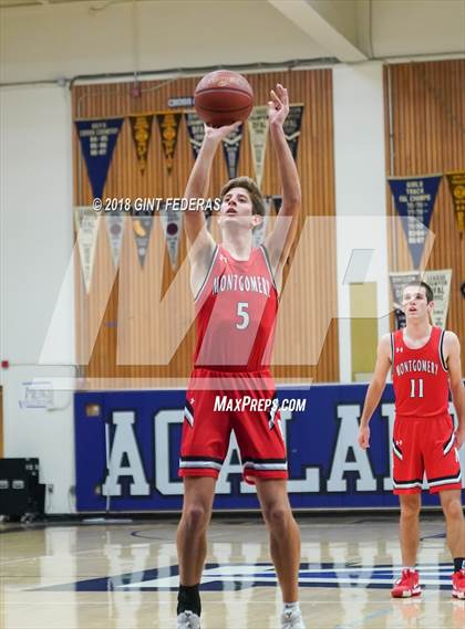 Thumbnail 1 in Tamalpais vs. Montgomery (Chris Huber Classic) photogallery.