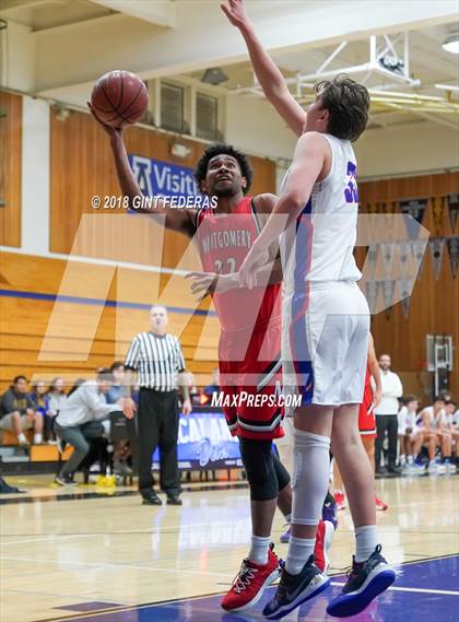 Thumbnail 2 in Tamalpais vs. Montgomery (Chris Huber Classic) photogallery.
