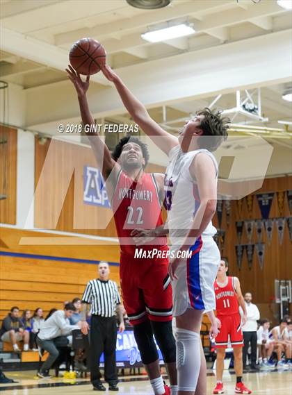 Thumbnail 3 in Tamalpais vs. Montgomery (Chris Huber Classic) photogallery.