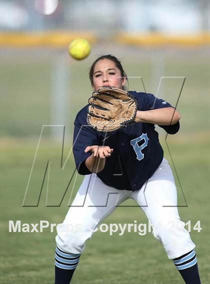 Thumbnail 2 in Buena @ Pueblo photogallery.