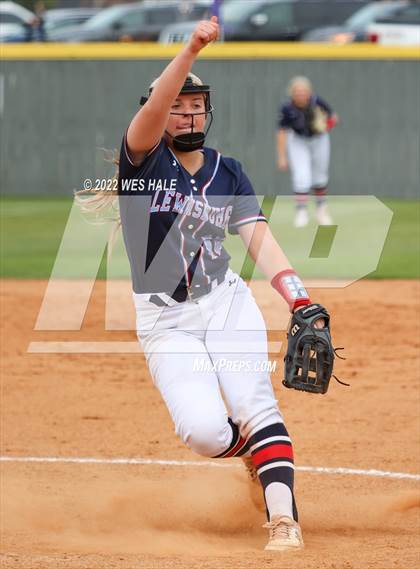 Thumbnail 1 in Lewisburg @ DeSoto Central photogallery.