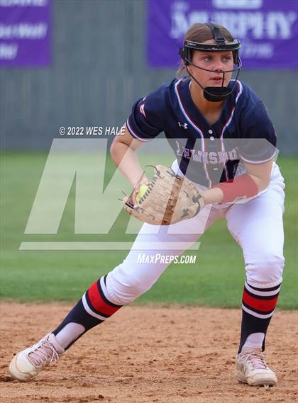 Thumbnail 3 in Lewisburg @ DeSoto Central photogallery.