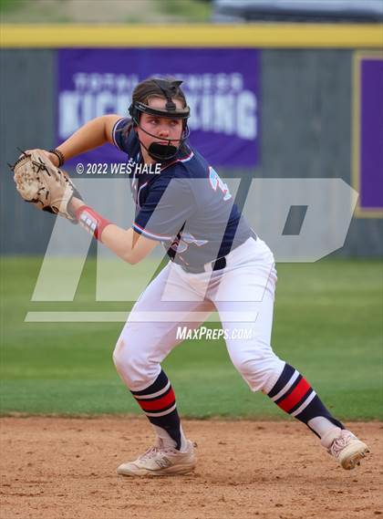 Thumbnail 3 in Lewisburg @ DeSoto Central photogallery.