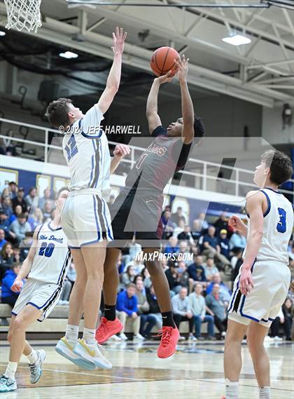 Thumbnail 2 in Brunswick vs. Garfield Community Learning Center (OHSAA D1 District Semifinal) photogallery.