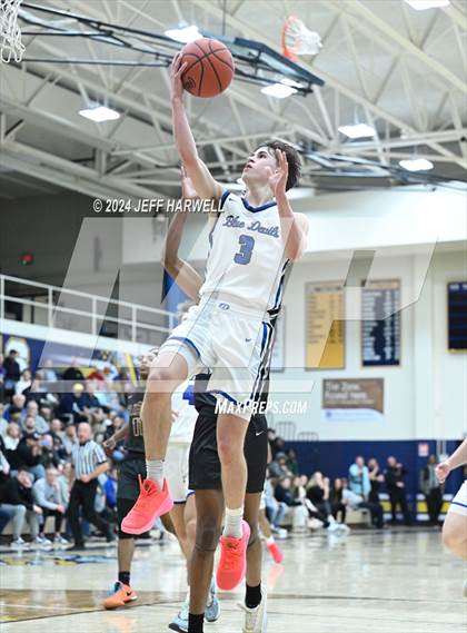 Thumbnail 3 in Brunswick vs. Garfield Community Learning Center (OHSAA D1 District Semifinal) photogallery.