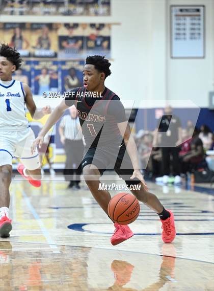 Thumbnail 1 in Brunswick vs. Garfield Community Learning Center (OHSAA D1 District Semifinal) photogallery.