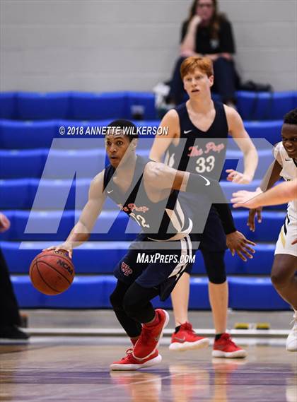 Thumbnail 2 in Holy Trinity Episcopal vs. Windermere Prep (First Academy Shootout) photogallery.