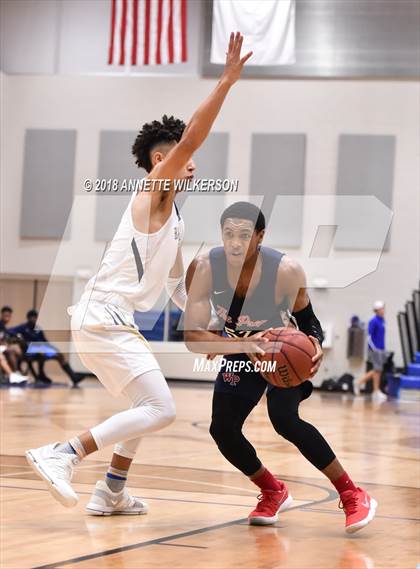 Thumbnail 2 in Holy Trinity Episcopal vs. Windermere Prep (First Academy Shootout) photogallery.