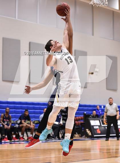 Thumbnail 2 in Holy Trinity Episcopal vs. Windermere Prep (First Academy Shootout) photogallery.