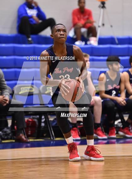 Thumbnail 3 in Holy Trinity Episcopal vs. Windermere Prep (First Academy Shootout) photogallery.