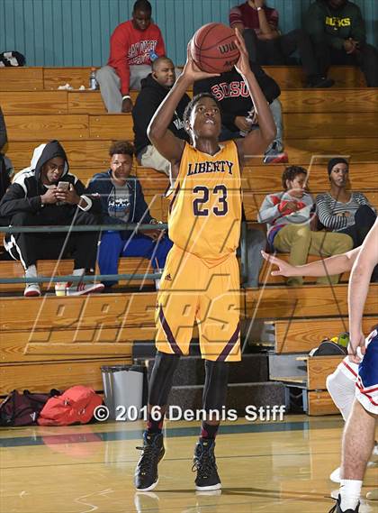 Thumbnail 3 in Christian Brothers vs. Liberty (Adidas Challenge) photogallery.