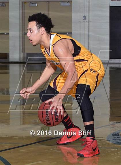 Thumbnail 2 in Christian Brothers vs. Liberty (Adidas Challenge) photogallery.