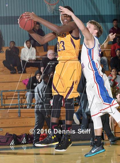 Thumbnail 1 in Christian Brothers vs. Liberty (Adidas Challenge) photogallery.