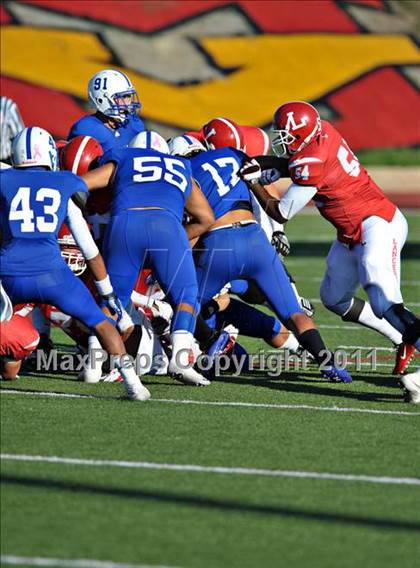 Thumbnail 1 in Bingham vs. Orange Lutheran (Mission Viejo Football Classic) photogallery.