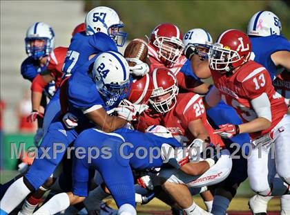 Thumbnail 3 in Bingham vs. Orange Lutheran (Mission Viejo Football Classic) photogallery.