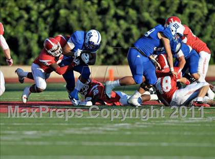 Thumbnail 2 in Bingham vs. Orange Lutheran (Mission Viejo Football Classic) photogallery.