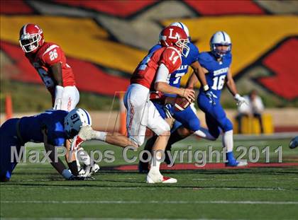 Thumbnail 2 in Bingham vs. Orange Lutheran (Mission Viejo Football Classic) photogallery.
