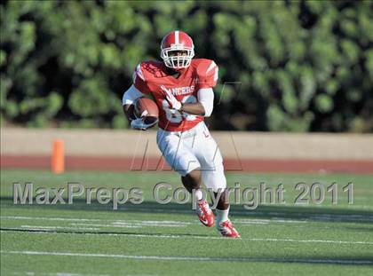 Thumbnail 3 in Bingham vs. Orange Lutheran (Mission Viejo Football Classic) photogallery.